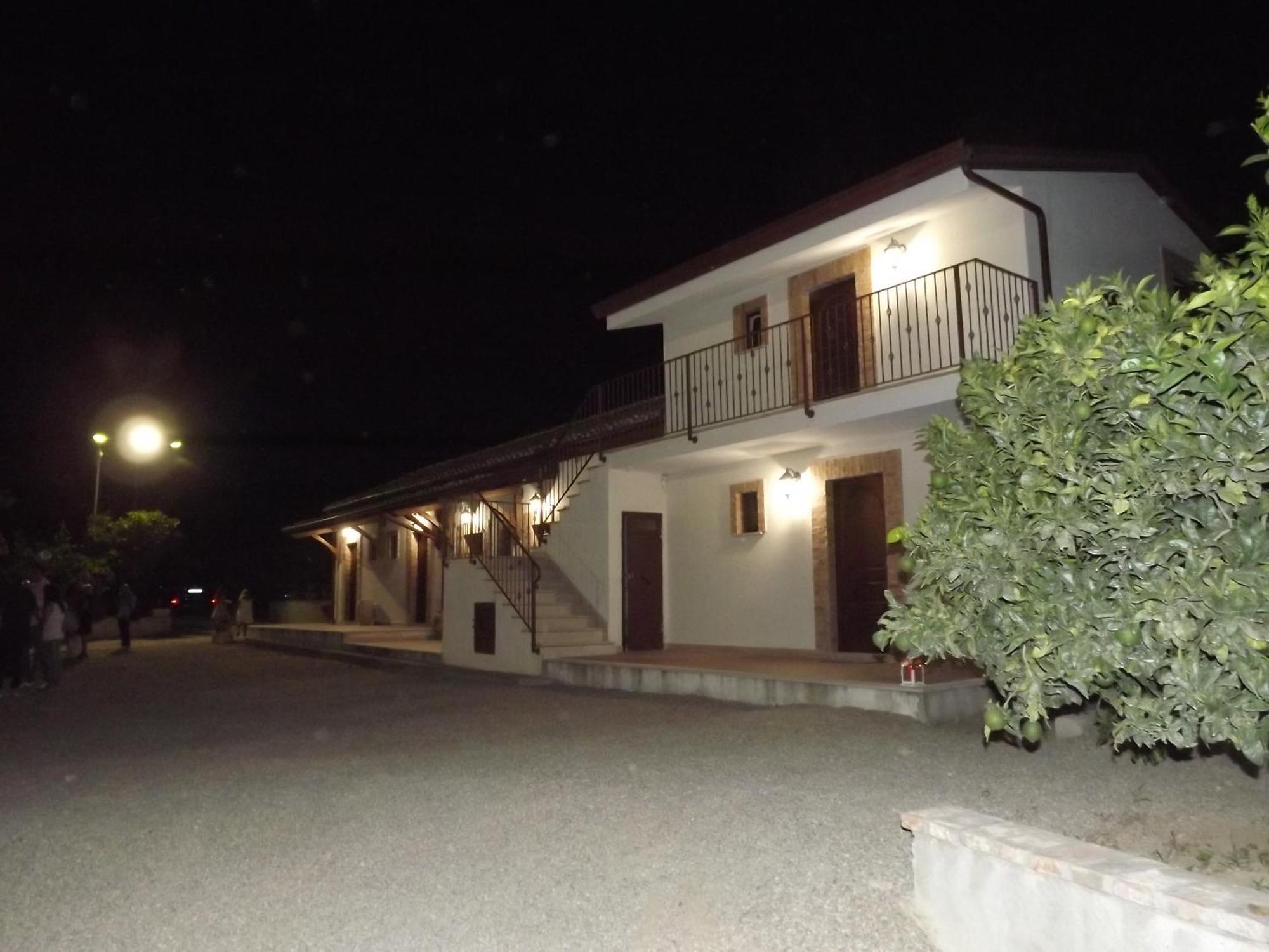 Agriturismo Trappeto Vecchio San Demetrio Corone Exterior photo