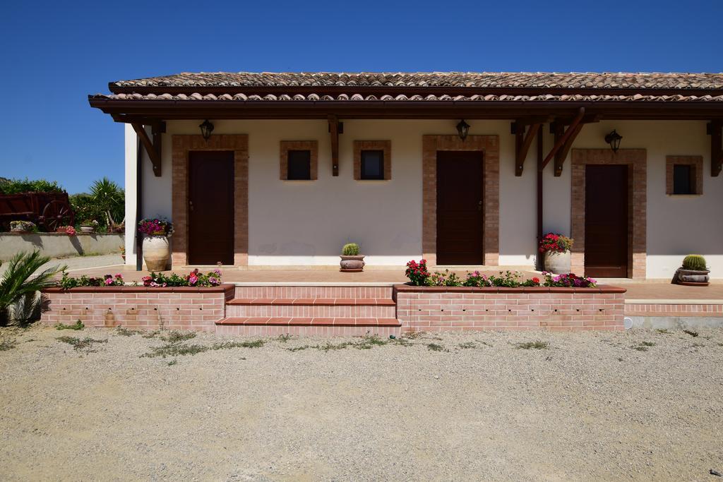 Agriturismo Trappeto Vecchio San Demetrio Corone Exterior photo